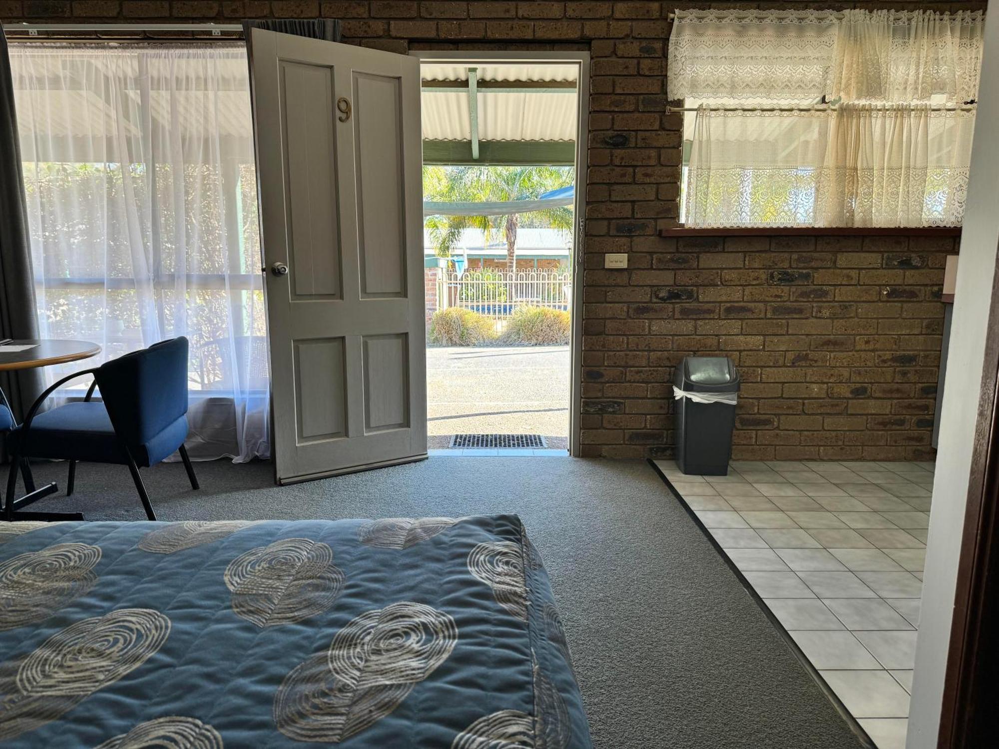 Tooleybuc Motel Eksteriør billede