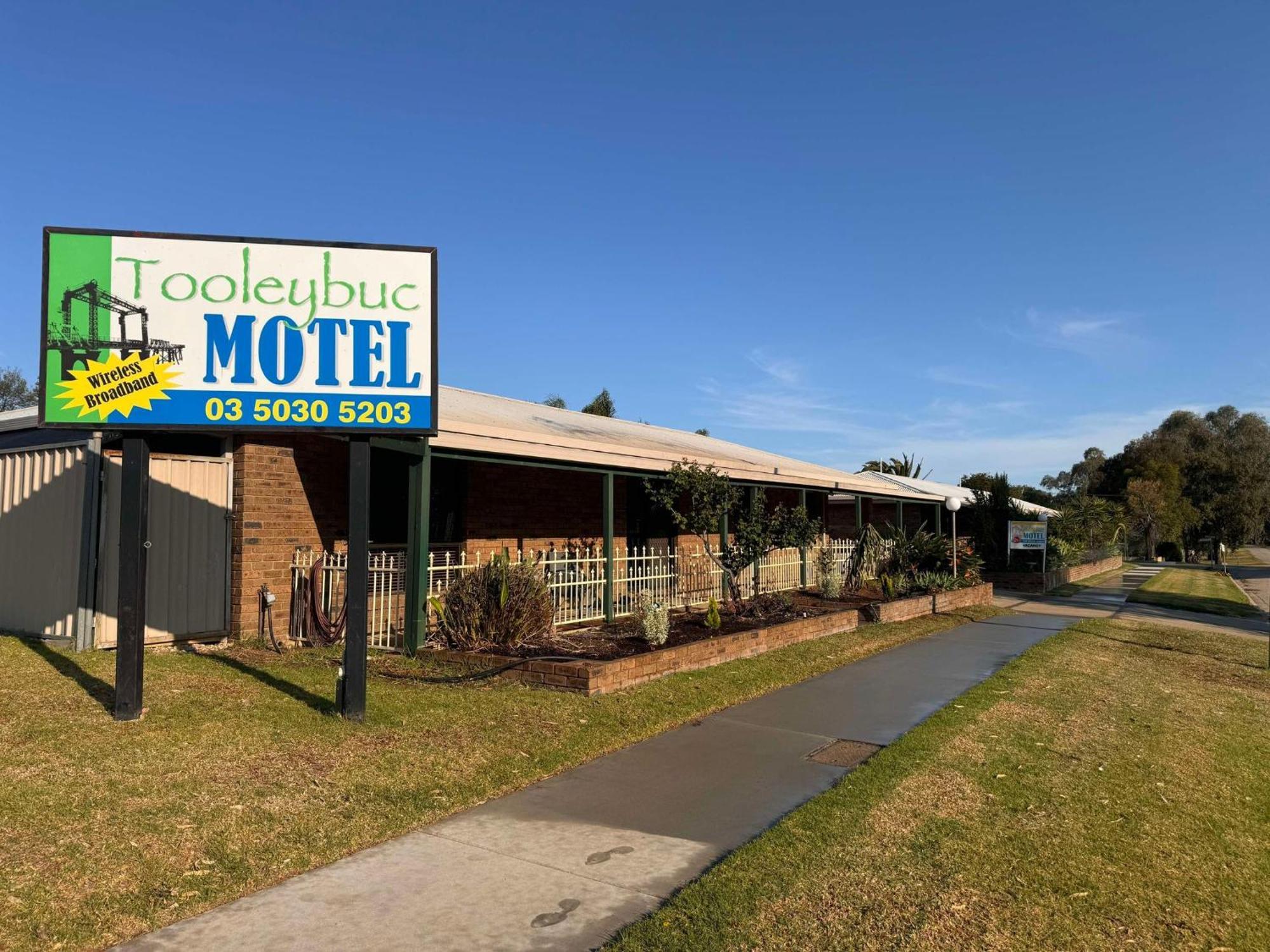 Tooleybuc Motel Eksteriør billede